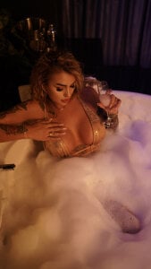 Nicol2Naya The New Me – All Real, All Yours 💋" Foto 5