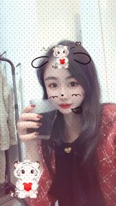 Xiaojuan61 喝酒 Pic