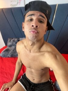 Xavier_cum23 Public Pic 3