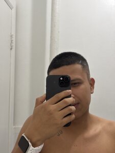 AdrianUquillas Public Pic 3