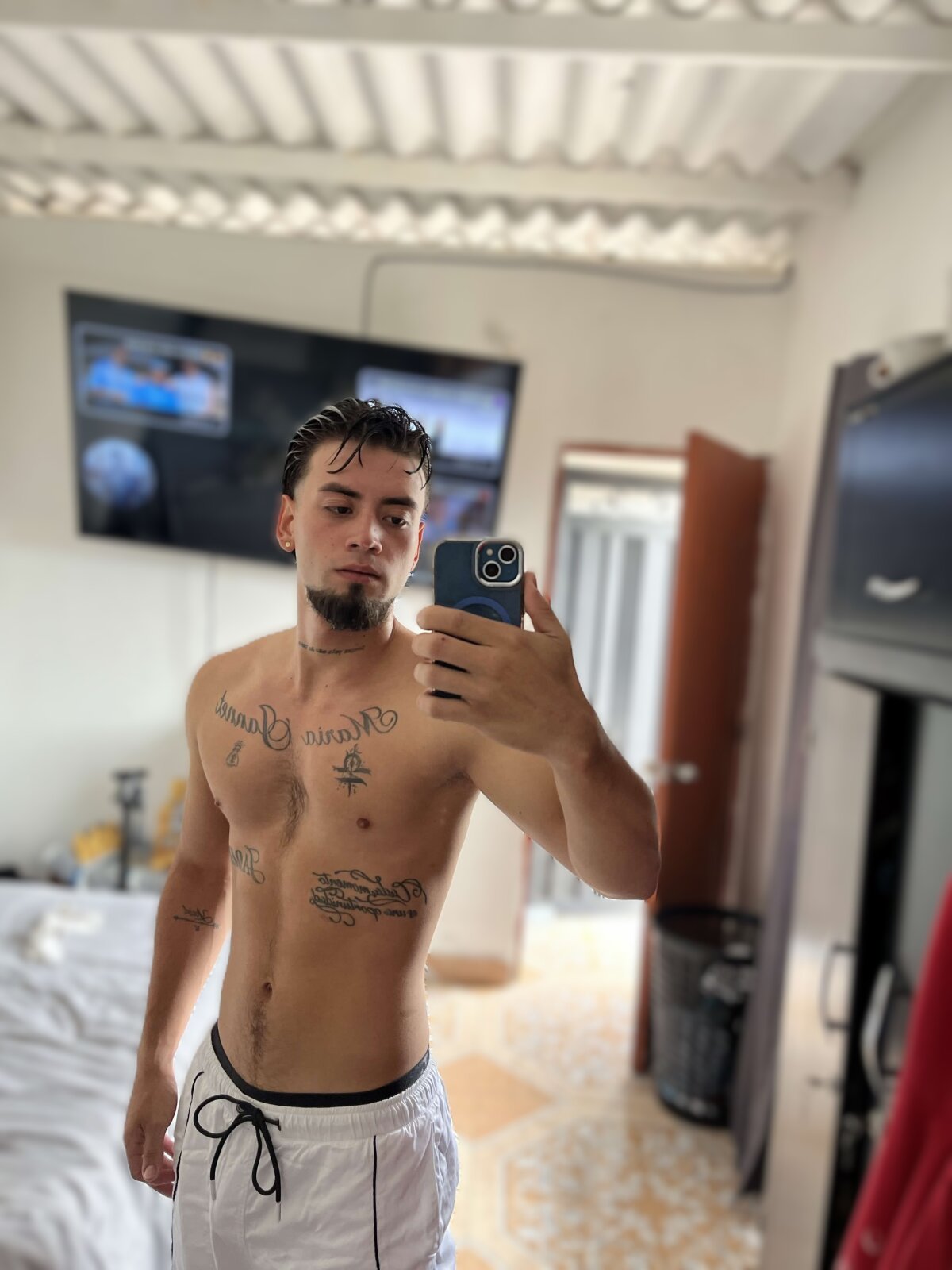 MattDevon adlı kullanıcının viral fotoğrafları:  2266