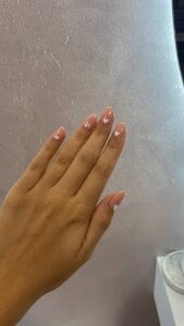 LisaSmiths Making Nails!! Pic 4