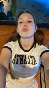 RhodaSawinski hello world Pic 3