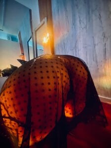 Alika01 your favorite witch Pic 3