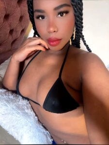 cute morena de AlejandraDunn1 Foto 2