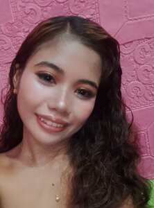 1472hotのHelloの 3枚の写真