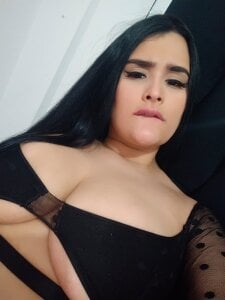 agatha_lovee