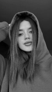 SelenaHold's XXX Photo Albums with Erotic Pics | xHamsterLive