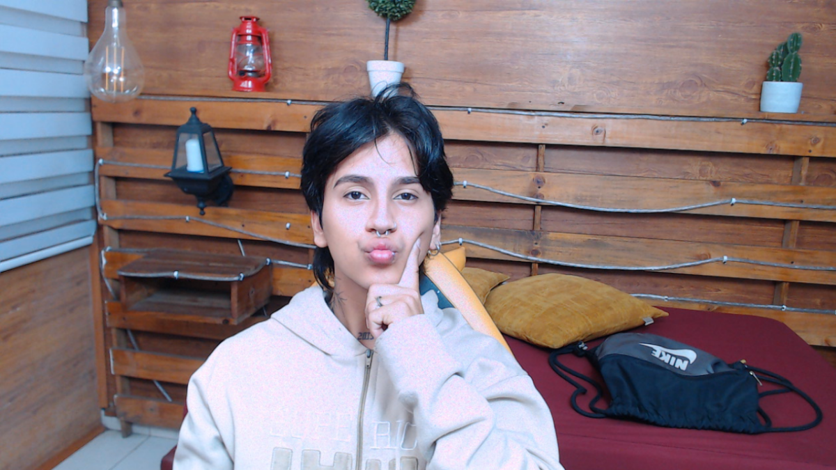 alex_477 Trending Pic 6943