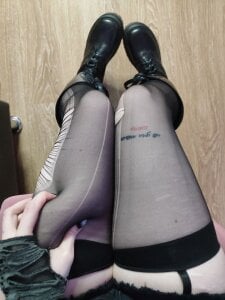 godlikegirlyy Sugar in Steel Boots Pic 3