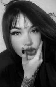 Electra_Starkk me Pic 2