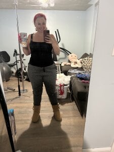 MilfyMrsRobinson 🤷‍♀️ slika 4