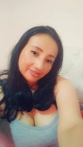 MatureOrgasmic1 Public Pic