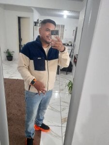 dumikaaa Public Pic 2