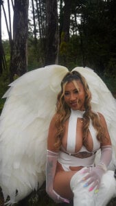 Amelia_LOV I invite you to live in my world of fantasy and lust Pic 4
