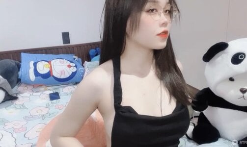 MinhHa-18 Public Pic