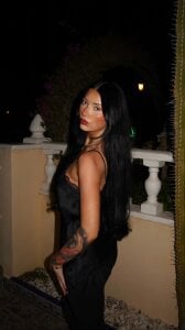 Karmenlovex Public Pic 4