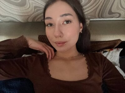 AnnieHeywood Public Poză 4