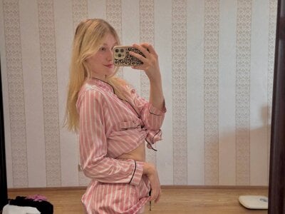 _Anna_Nolan_ Pajama party Pic 5