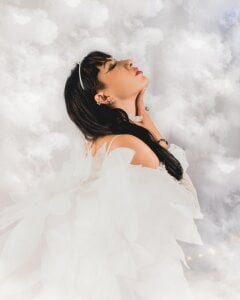 agathaaiko6 ANGEL Pic 3