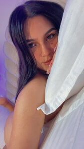 CataVelasco Public Pic 4