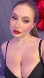 ChloeMarsch Public Foto 4