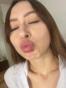 CandyPenley after a fall walk Pic 5