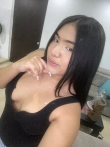 Mishell_Sharman_ Public Bilde 4