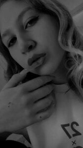 JerriJereb I'm Amelia 圖片