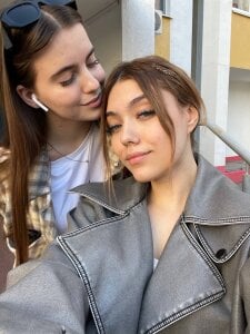 EarleneGoreham Charm Pic