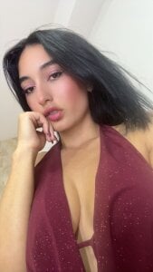 Scarlett_12 red dress Pic 3