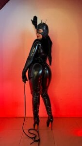 Ladyy_brownn Black collection Gambar