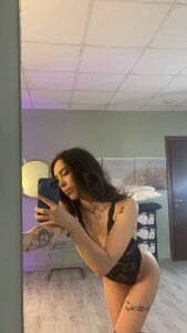 Daisy_Bella Ink & Lace 🖤👀 Foto 2