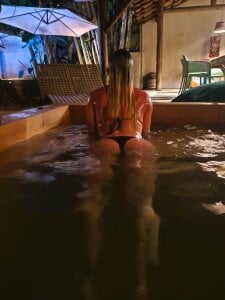 BlondieTami Public 사진 2