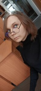 LoralAvery Public Kuva 2