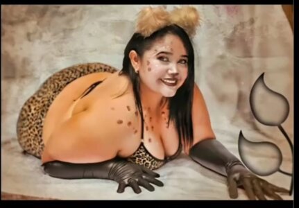 bustyy_juicy 🐾 Feline Queen Pic