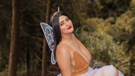 SARA_STONE17 🎃 Kiss me or curse me, your choice 😘 Pic