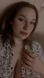 AnnitaMilliter Public Pic