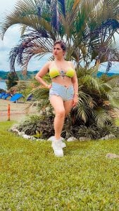 sammyqueenx21 Walking It has continuation Pic 3
