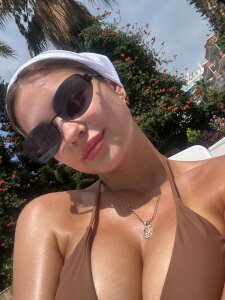 Nika_Verona11 Public Pic 8