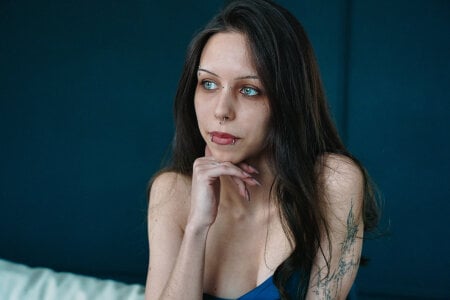 Amber__lust Let's get closer Pic 6