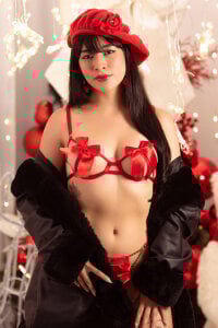 Susa1userma_ Welcome Christmas, this is my gift to you! Pic 4