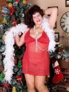 FlaviaSquirts Happy New year 2022! Pic 9