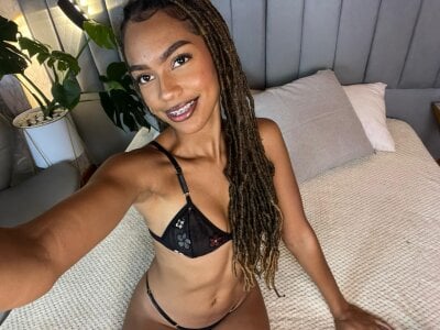 aylacallowey 🌟 Gambar 2