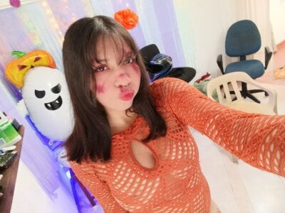 Carlacutte 🧡🎃🔥 Pic 8