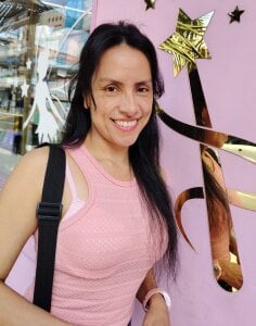 Bella_Exhibition Beautiful magic Gambar