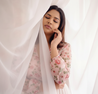 IndiaSexyStripper4u 🤗😃 Pic