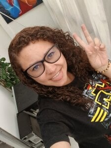 curly_greeneyed A Beautiful Day!!! Pic 2