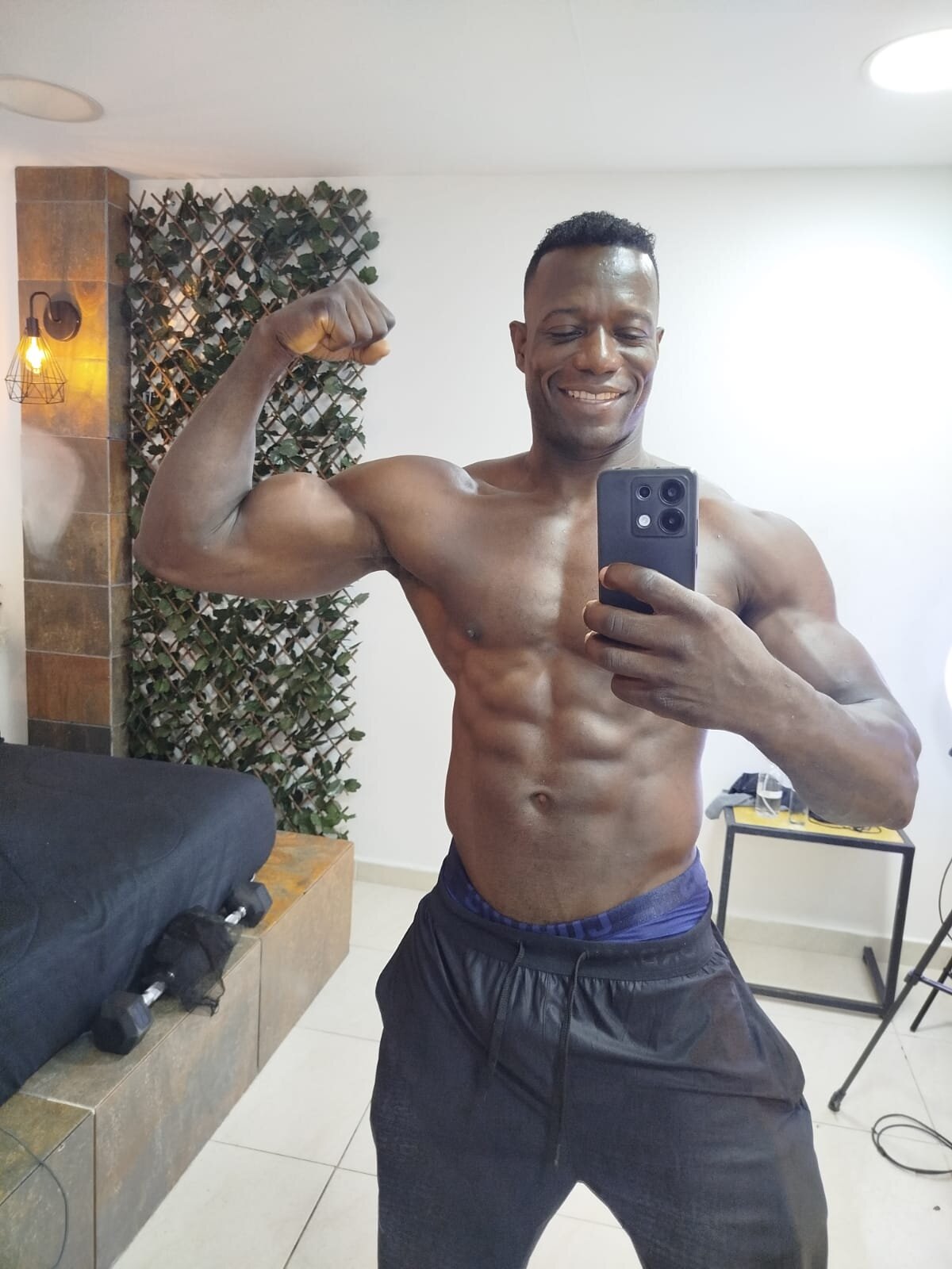 MarcusBlack_ Poză populară 7822