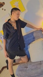 you like what you see guys de Noirvynn  2 photos